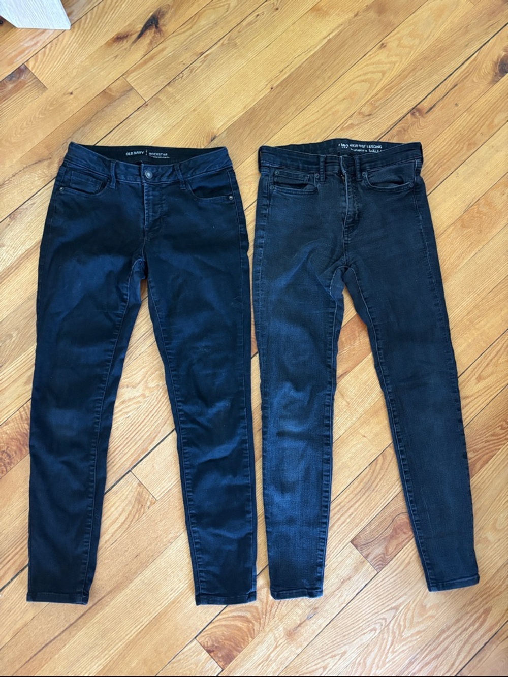 Old Navy Black Women’s Skinny Jeans Duo